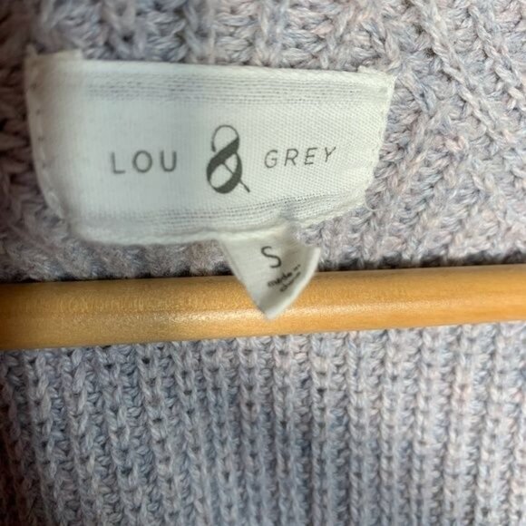 LOFT Lou & Grey Gray Ribbed Knit Sweater | V-Neck Long Sleeve Women’s Small - Picture 6 of 10